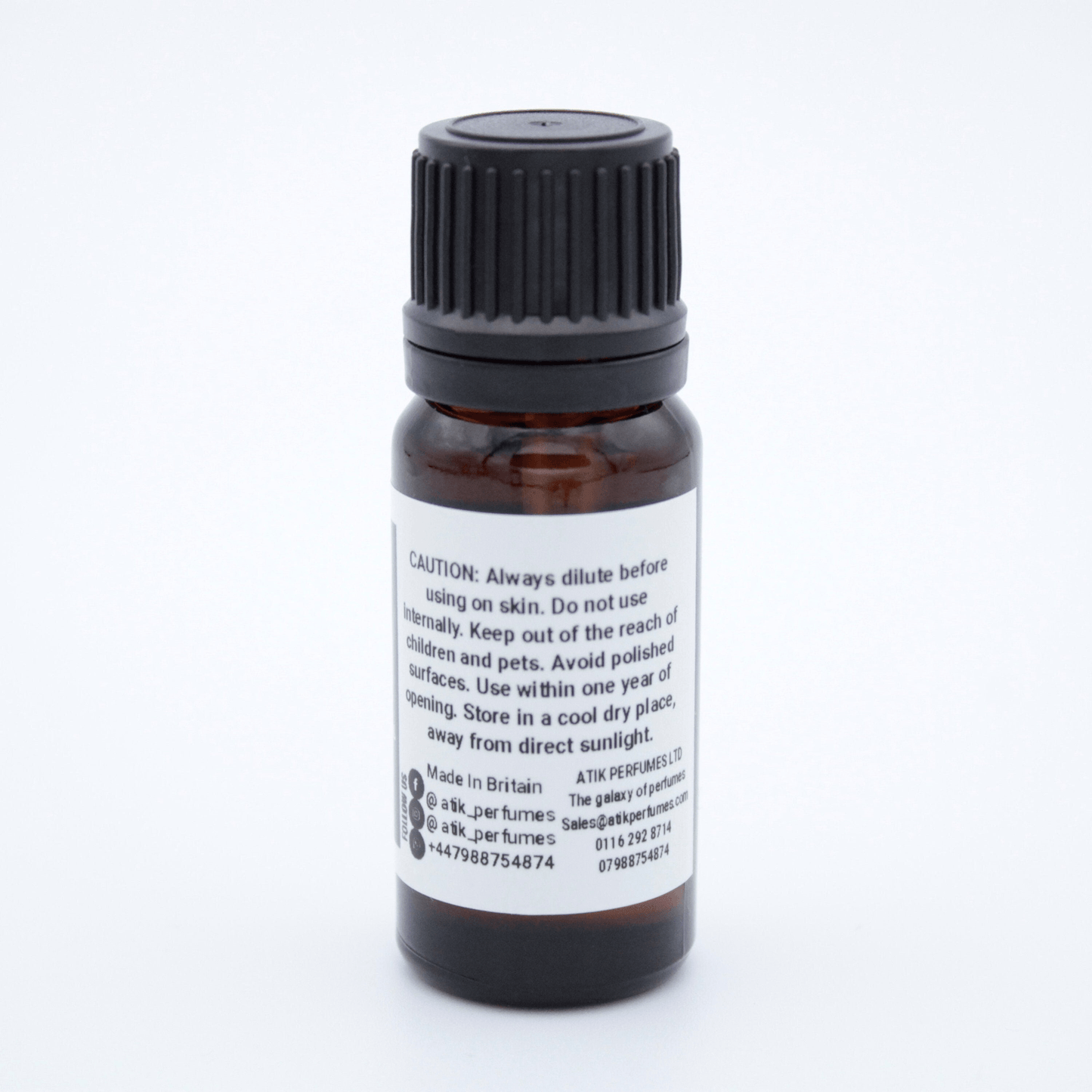 Black Leather & Cade Fragrance Oil